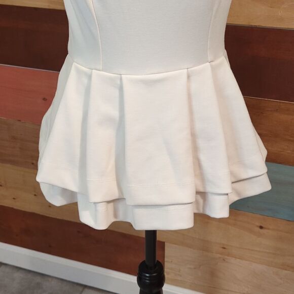 💜5/$25 SMALL peplum back zip blouse Bond and Pacific - Picture 3 of 6